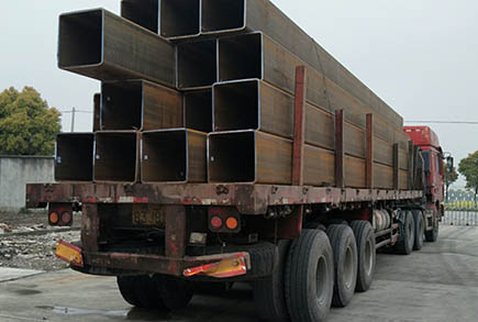 无锡大口径无缝方管